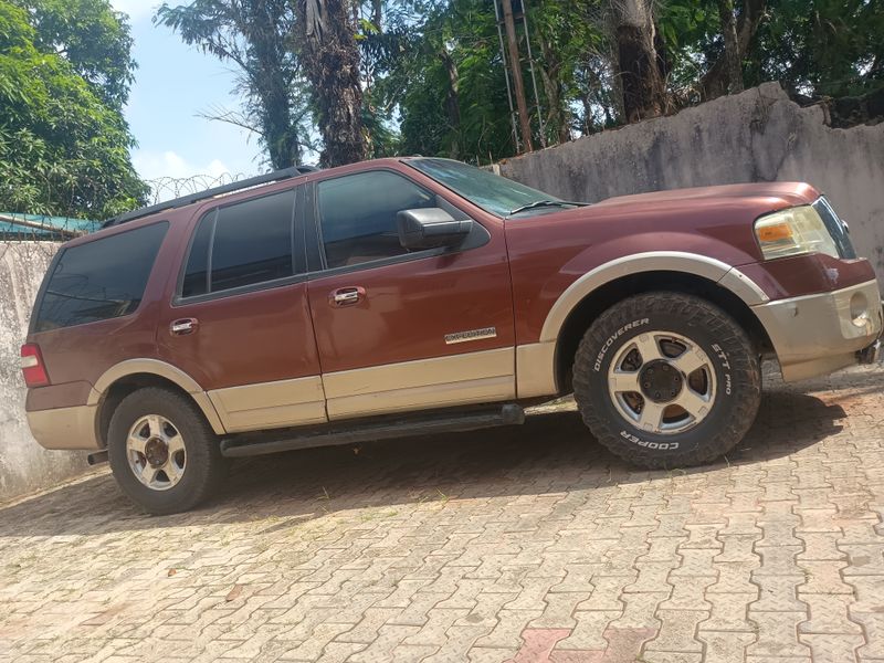 Thumbnail 2 of 2008 Ford Expedition